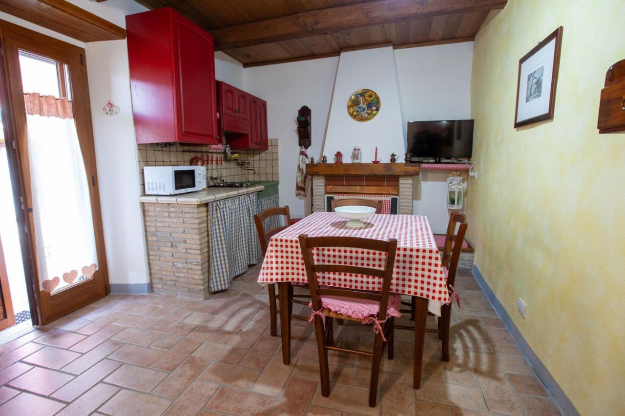 Casa Vacanze Bianca Alice Catabbio Eksteriør billede